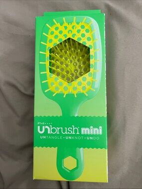 Mini Detangling Brush - Bright Green